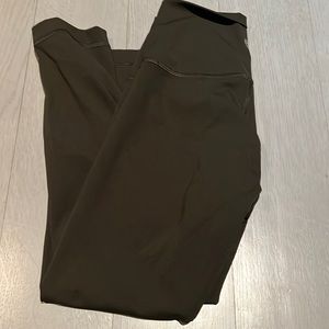 LULULEMON CROP LEGGINGS